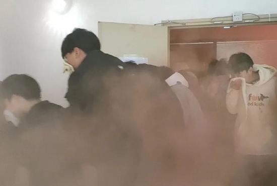云图片