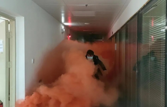 云图片