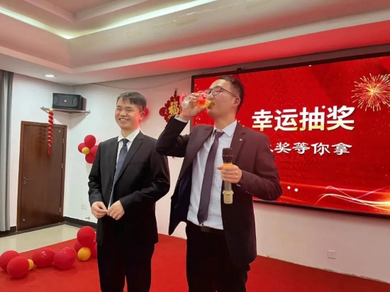 云图片
